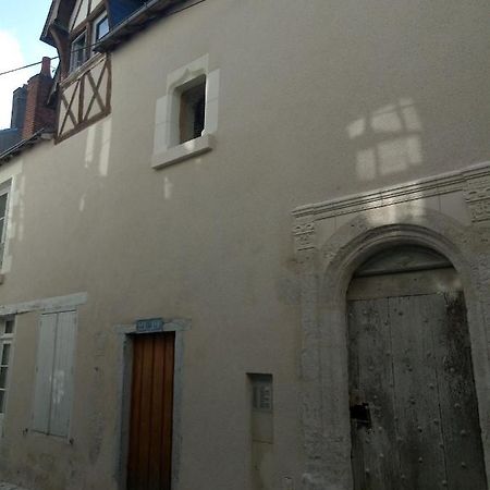 Ferienwohnung Charme Et Confort Blois Centre Exterior foto
