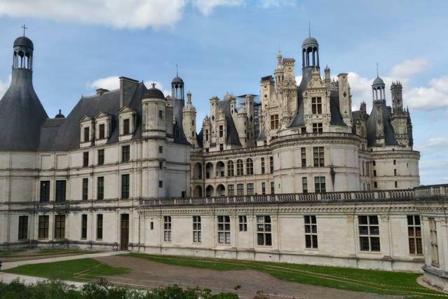 Ferienwohnung Charme Et Confort Blois Centre Exterior foto